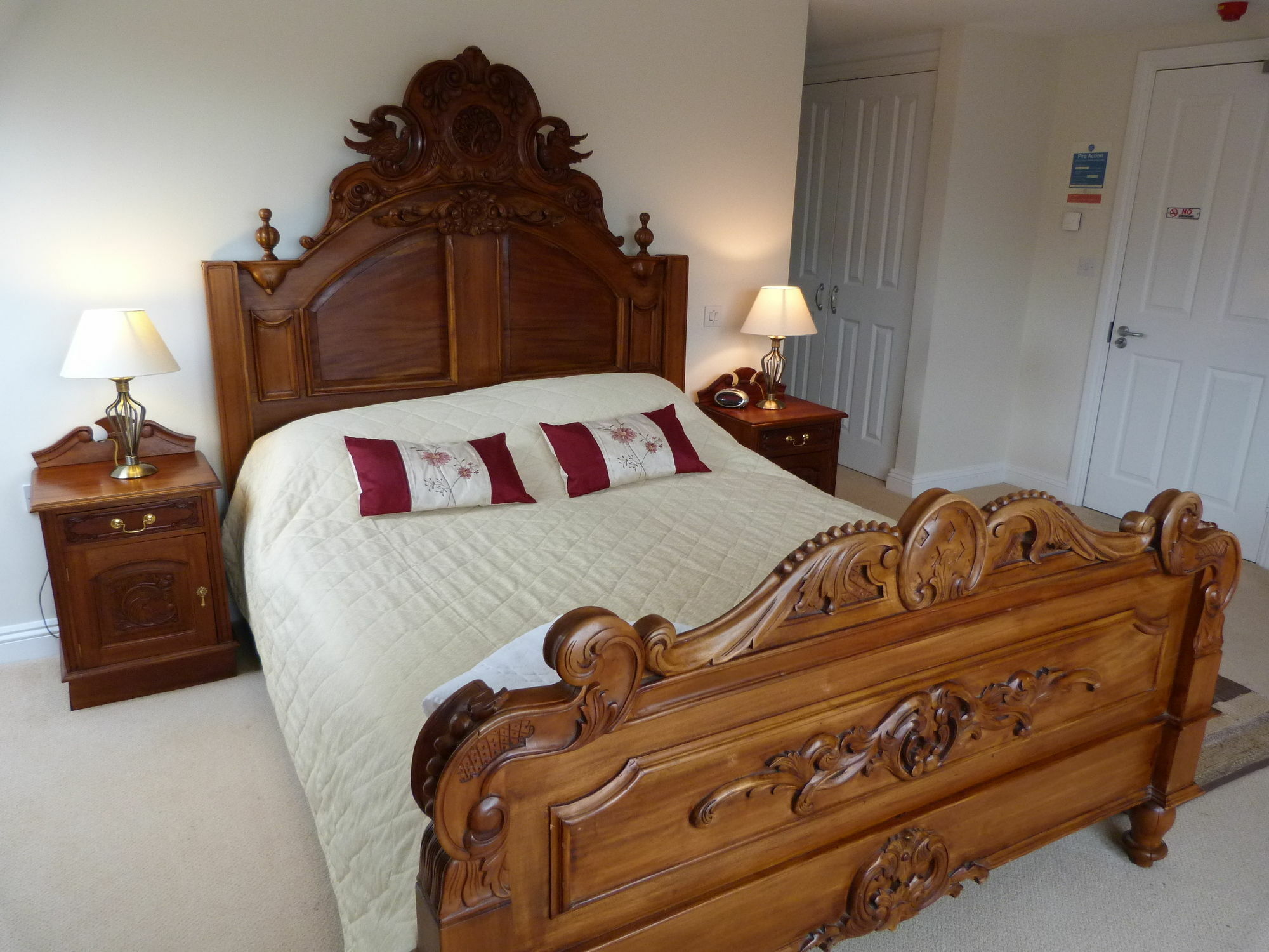 Cameley Lodge - Self Catering Temple Cloud Exterior foto